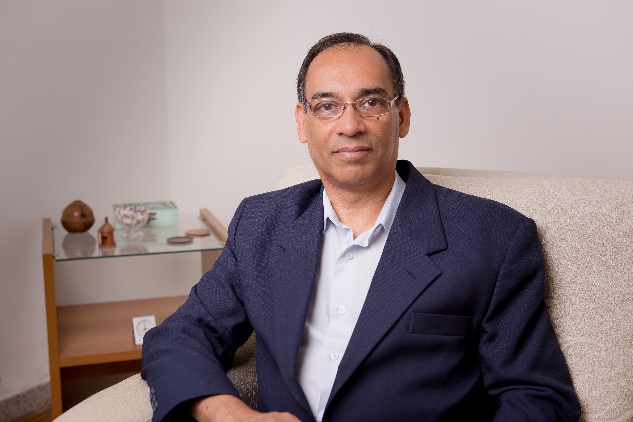Dr. Edgard Gonçalves, psicólogo clínico